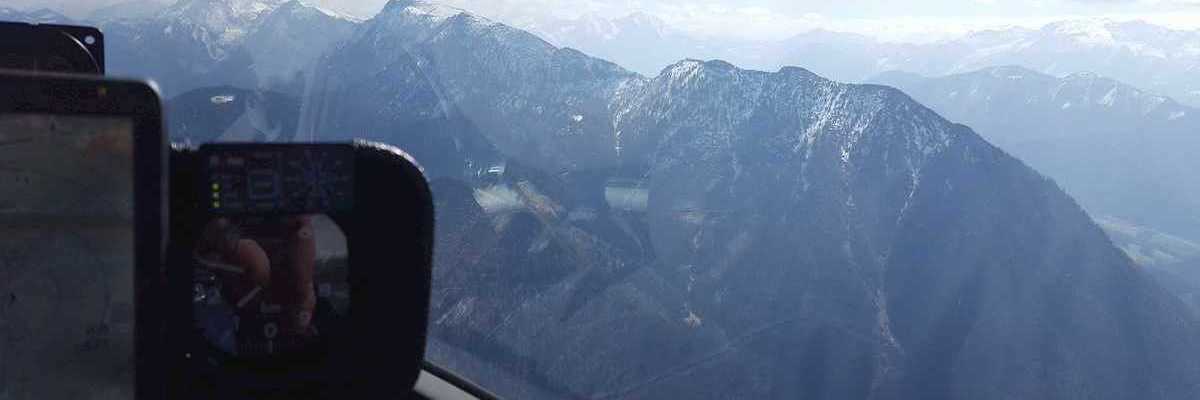 Flugwegposition um 11:30:31: Aufgenommen in der Nähe von Gemeinde Micheldorf in Oberösterreich, Österreich in 542 Meter